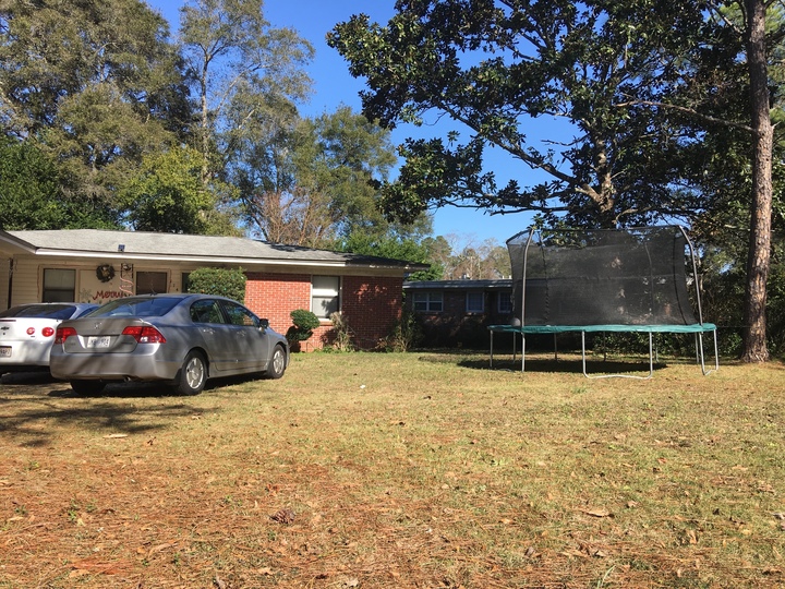 Common Lease Violations- Parking on the Lawn and Trampoline
